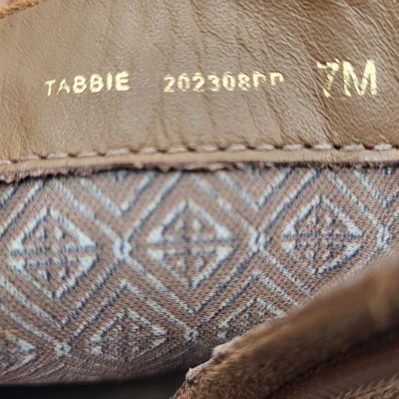 Antonio Melani Tabbie Tan Suede Squared Toe Stacked Heel Ankle Bootie Sze 7M NWT - Picture 9 of 10